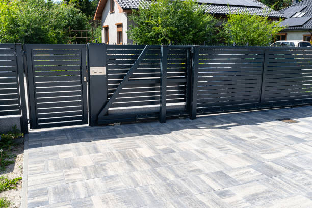 Best Driveway Paving Contractor  in Soh Willard, UT